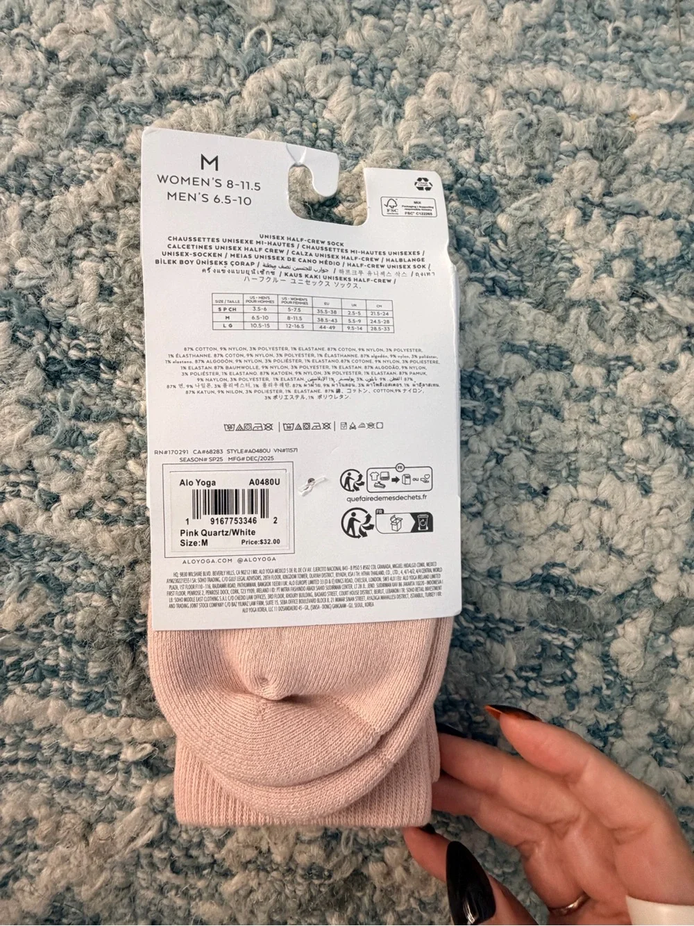 Alo Unisex Half Crew Socks Size M Pink Quartz/White